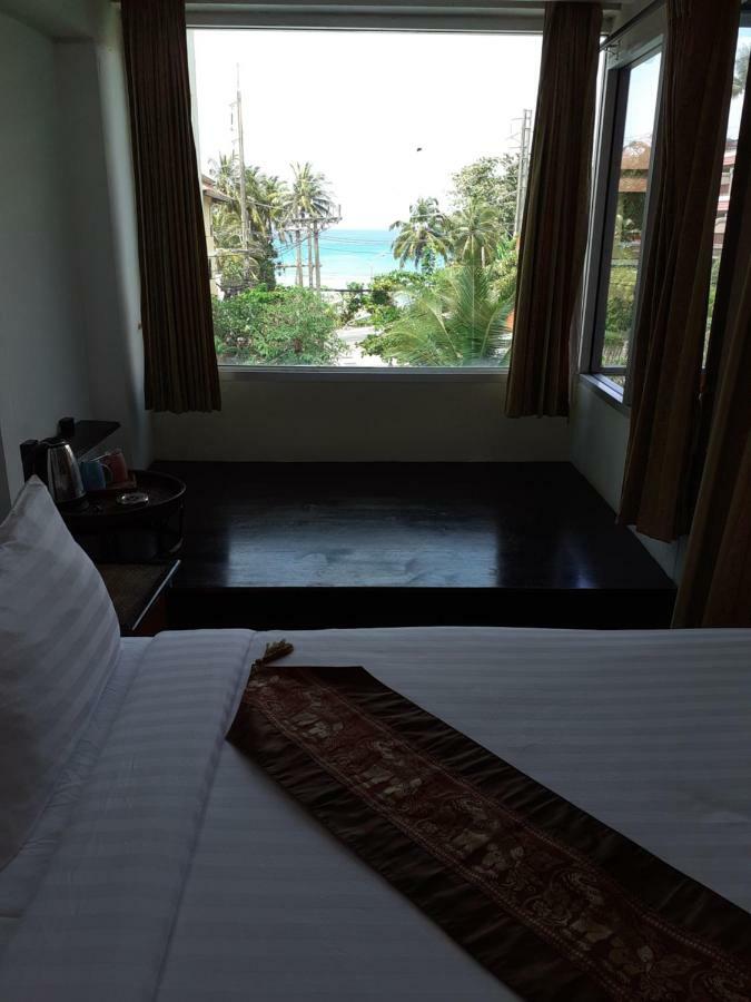 Porterhouse Beach Hotel Patong Ngoại thất bức ảnh